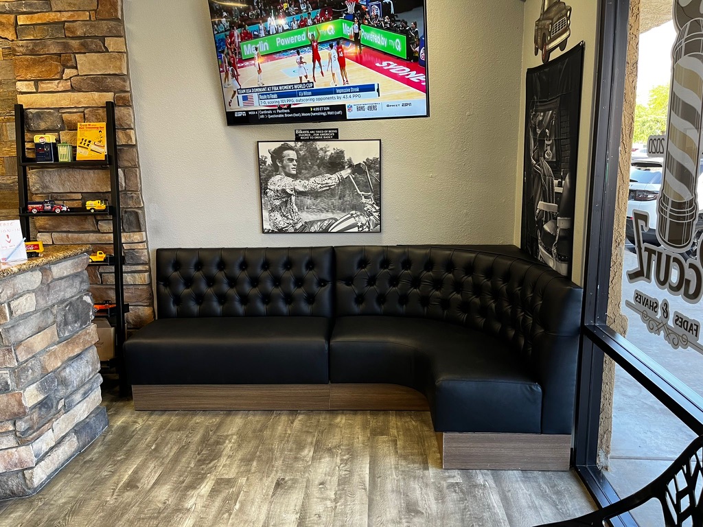 Barbershop Black Tufted Wood Base