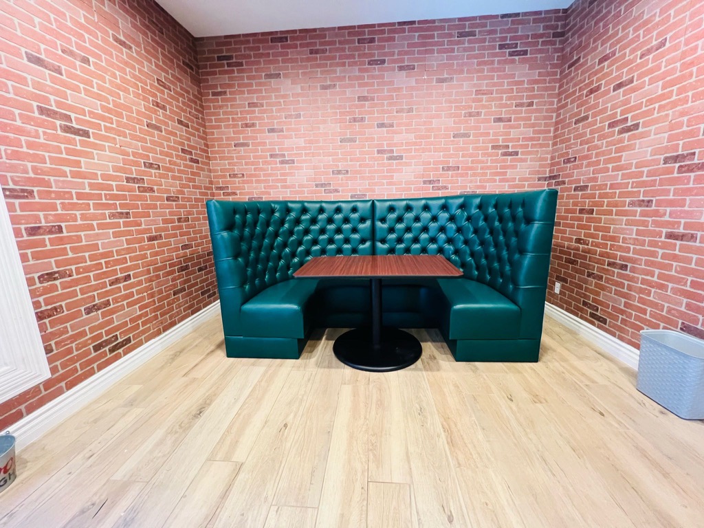 Big Daws TV: residential banquette design