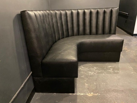 Black Channel Curved Corner Onsite