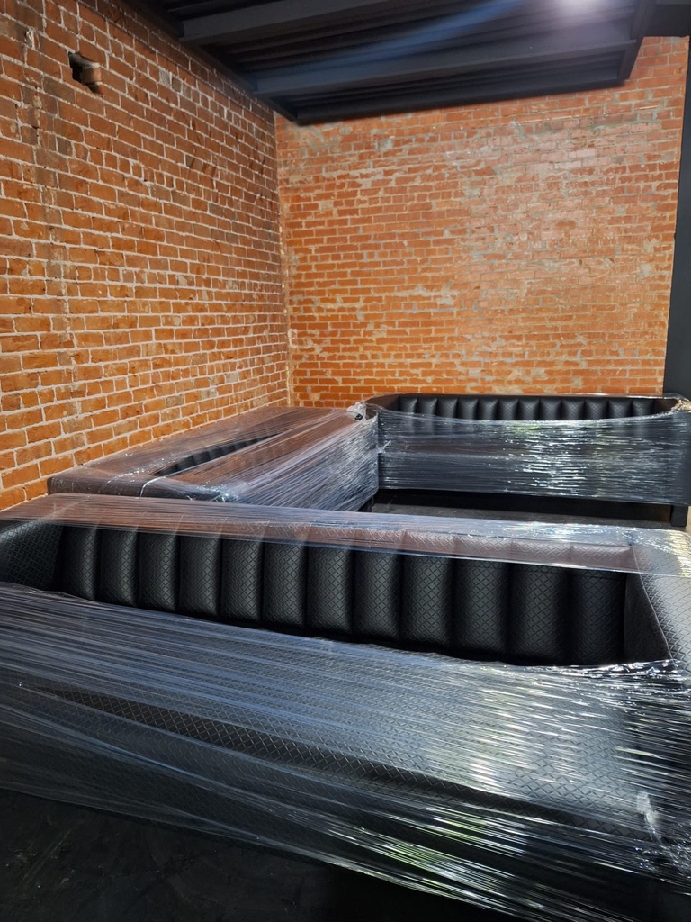 Casa: custom seating