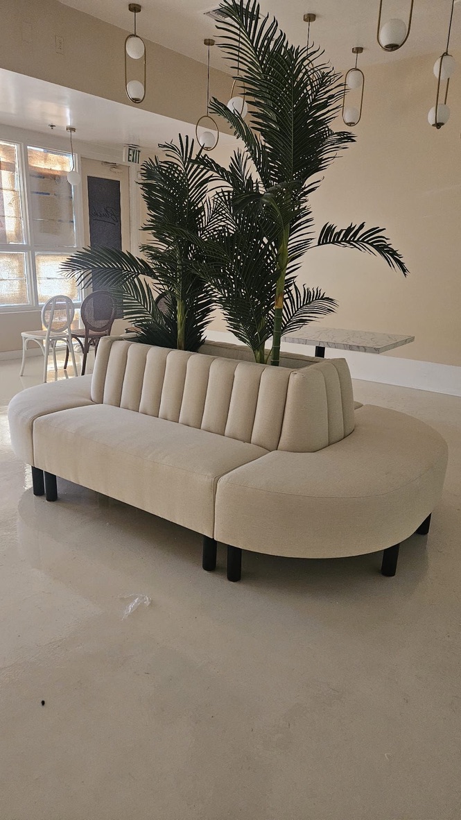 Cream Channel Island Planter Seating