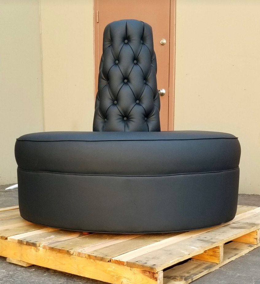 Dark Smooth Seat Tufted Center