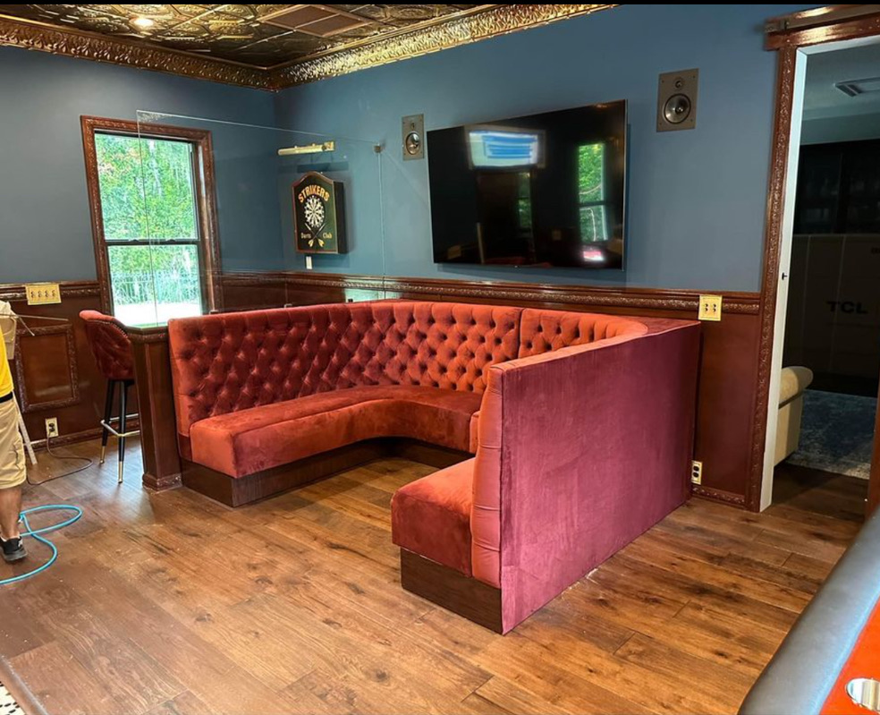 Florida Residential Rust Tufted Game Room