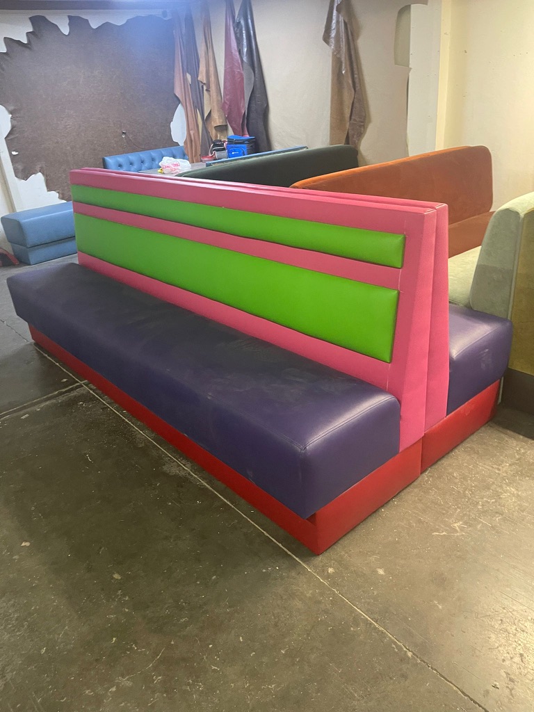 La Michoacana Spot: custom seating