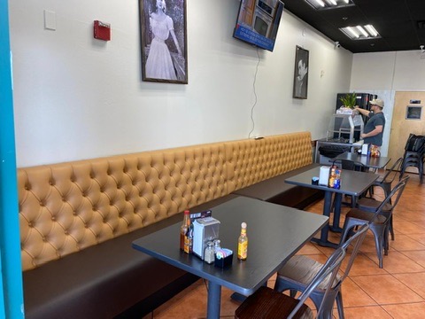 Las Marías: custom seating